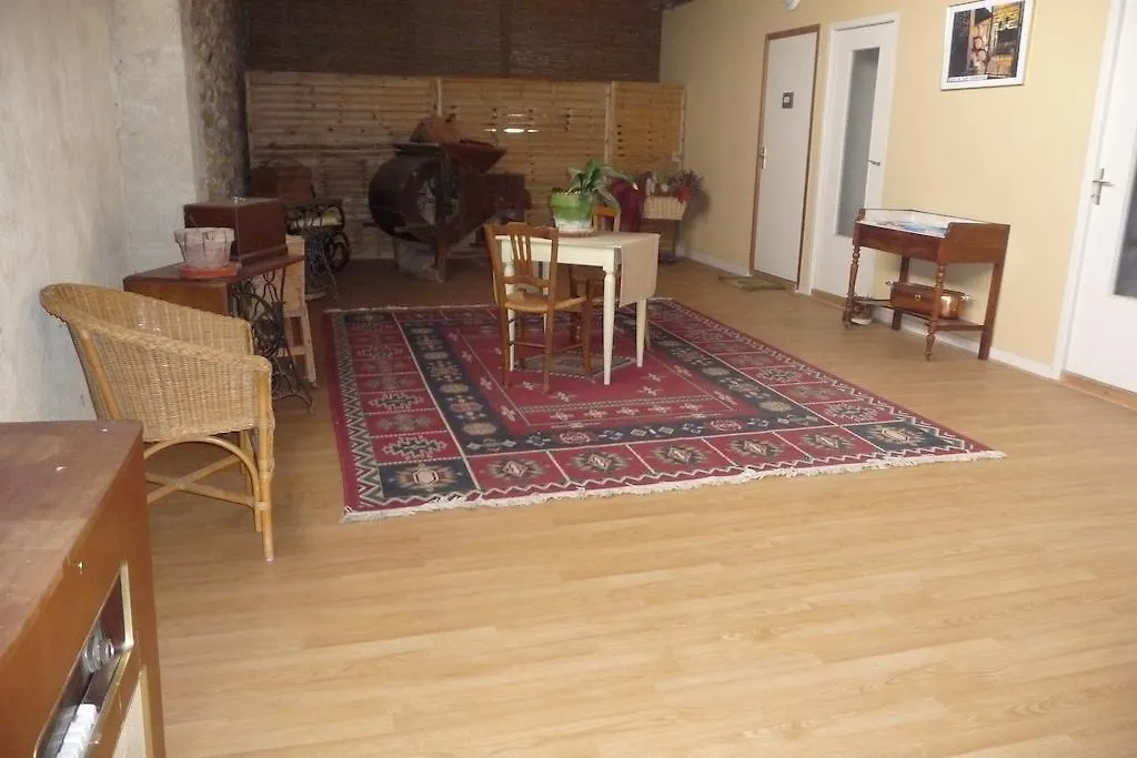 La Ferme Des Denis Bed & Breakfast Chanos-Curson France