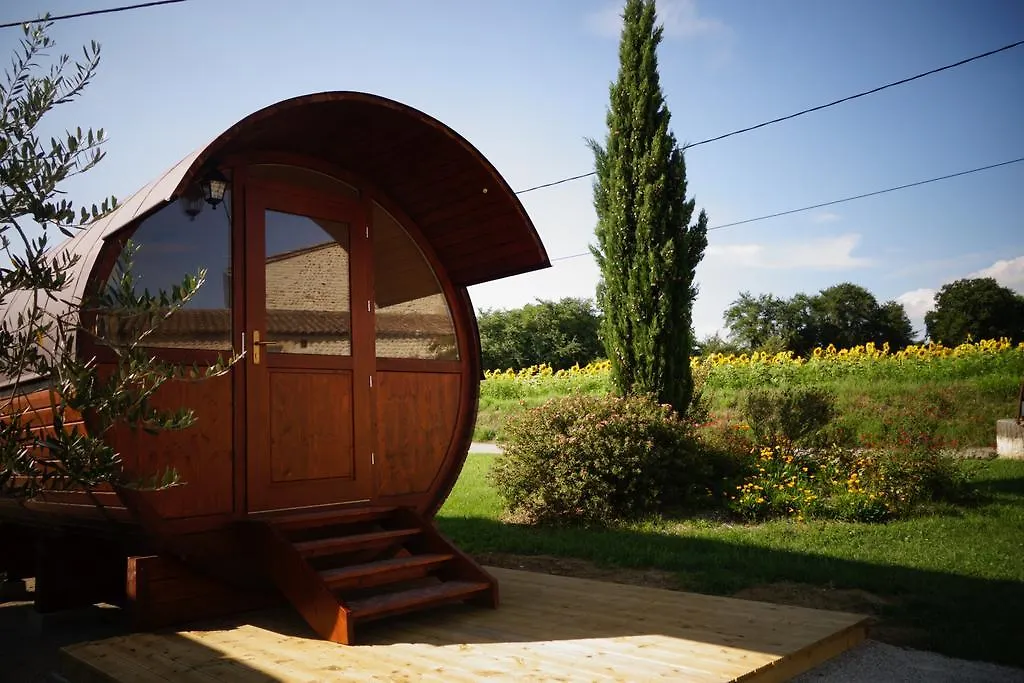 La Ferme Des Denis Bed & Breakfast Chanos-Curson
